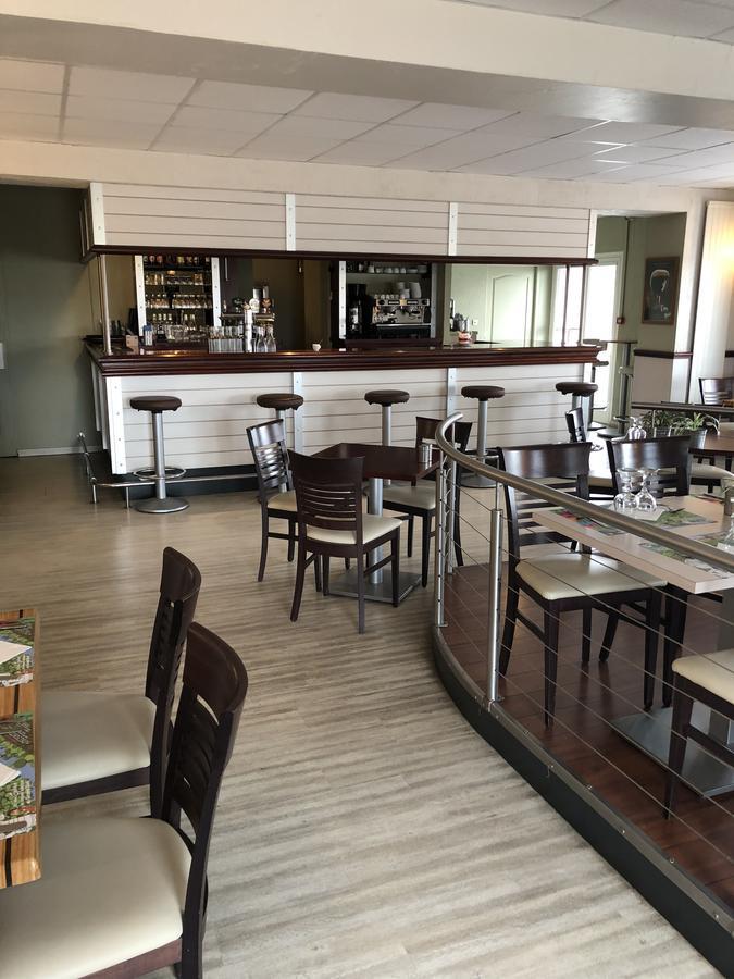Hotel Du Port LʼAiguillon-sur-Mer Екстериор снимка