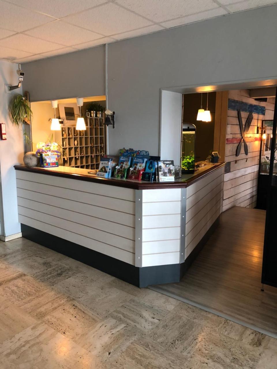 Hotel Du Port LʼAiguillon-sur-Mer Екстериор снимка